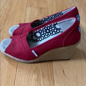 Red Toms wedges size 7.5